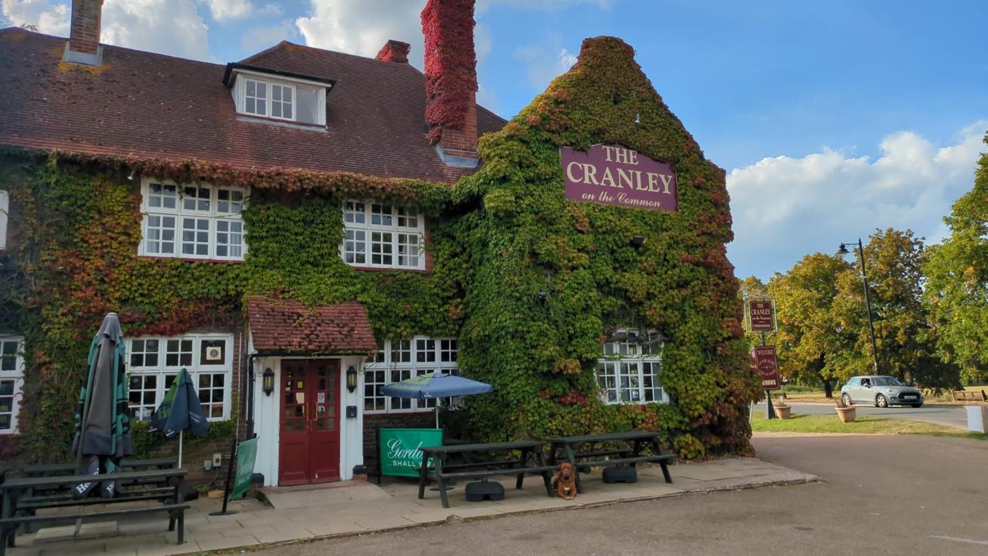 The Cranley Hotel Cranleigh Exterior foto